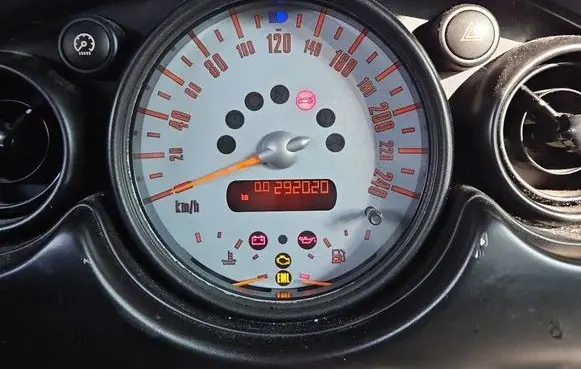 Mini One - Cooper R50 - 53 Speedometer (instrument cluster) 6928884 IMPRK1569119