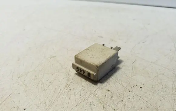 Volkswagen Golf V Other relay 1K0951253