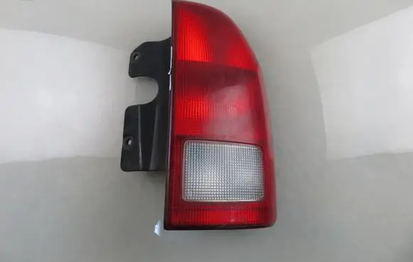 Suzuki Grand Vitara I Rear/tail lights 13232080