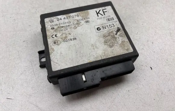 Opel Zafira A Comfort/convenience module 24437076 021838 F005V00155