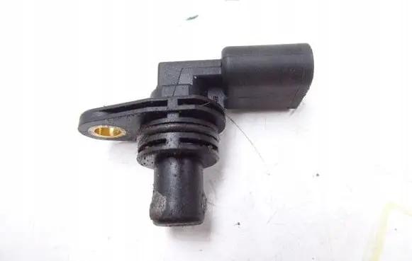 Volkswagen Golf IV Camshaft position sensor 036907001B