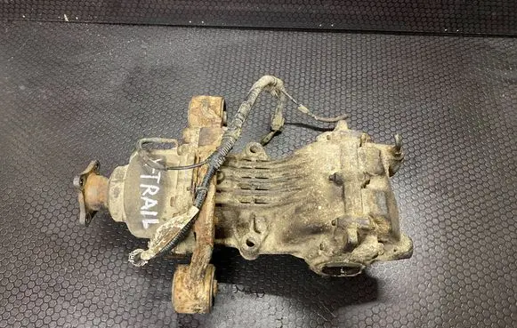 Nissan X-Trail T30 Rear differential