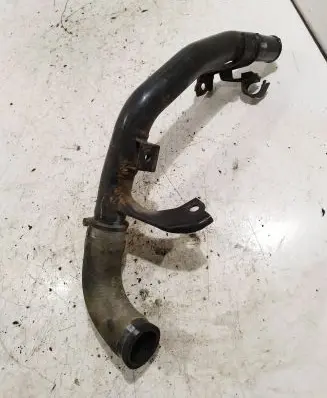 Toyota Auris 150 Engine coolant pipe/hose