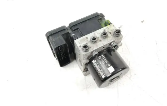 Volkswagen Jetta VI ABS Pump 1K0907379CB 1K0614517EH