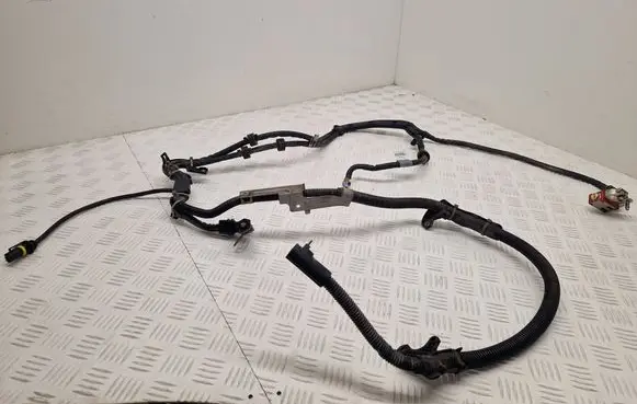 Mercedes-Benz GLK (X204) Positive cable (battery) A2044405452 120320