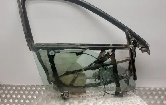 Audi A4 S4 B5 8D Front door window regulator with motor 8D0837754