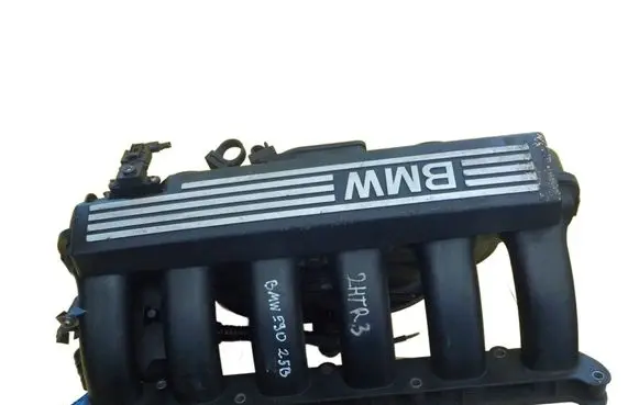 BMW 3 E90 E91 Intake manifold 7520368 SSACY