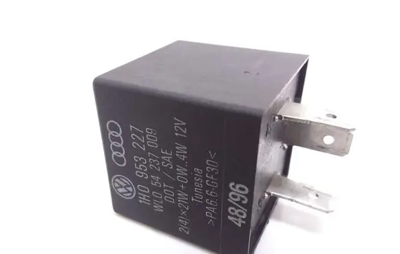 Volkswagen Polo III 6N 6N2 6NF Other relay 54237009 1H0953227