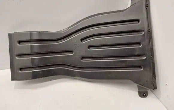 Volkswagen Jetta VI Rear air vent grill 5C6819724A