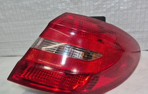 Mercedes-Benz B W246 W242 Rear/tail lights A2468200264
