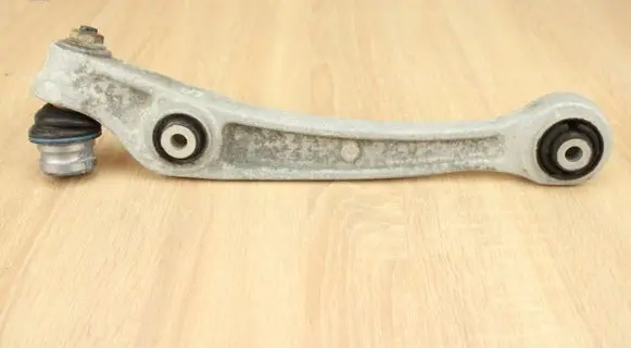 Porsche Macan (95B) Front lower control arm/wishbone 8K0407155C