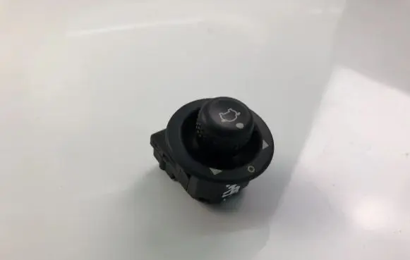 Ford Focus Wing mirror switch 93BG17B676BB