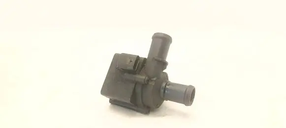 Audi Q3 8U Electric auxiliary coolant/water pump 06H121601P