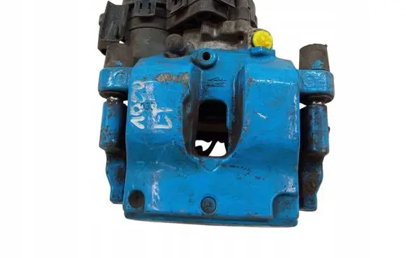 Mercedes-Benz C W205 Front brake caliper A2054230300