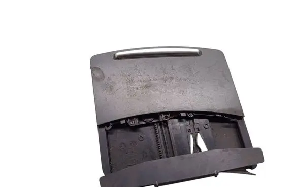 Audi A6 S6 C6 4F Ashtray (front) 4F1857951C 20052005