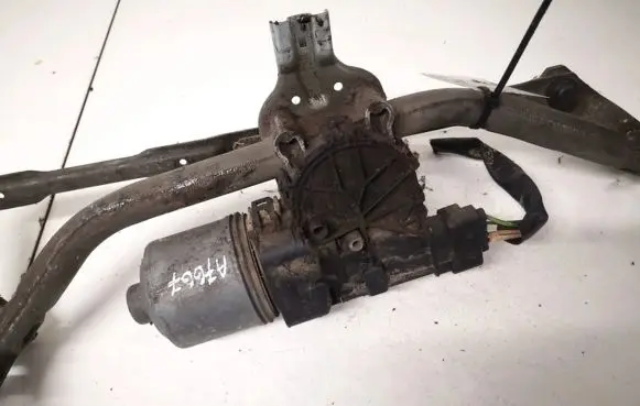 Peugeot 207 Wiper motor 0390241540