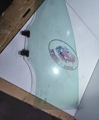 KIA Rio Front door window glass four-door 43R000382 FSFDT35 DOT748AS2M352