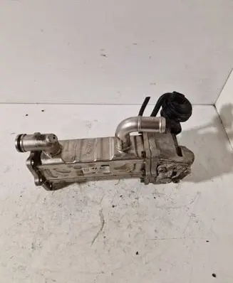 Hyundai i40 EGR valve cooler 284202A850 14E16013