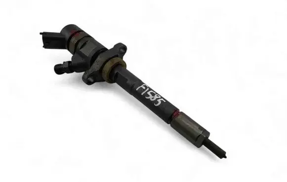 Volvo C30 Fuel injector 328480