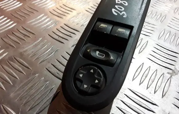 Peugeot 308 Electric window control switch 96565186XT