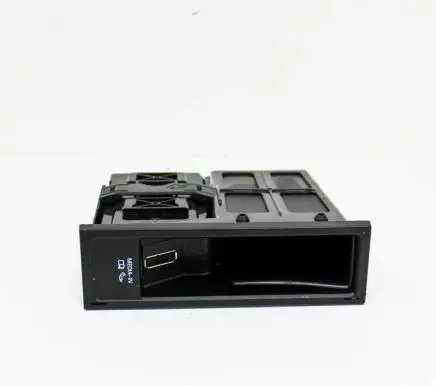 Volkswagen Tiguan Other devices 5N0035342C 5N0035341D