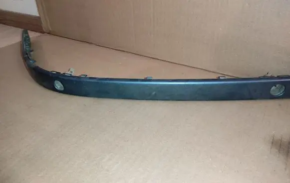 BMW 5 E39 Front bumper splitter molding 7005964