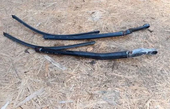 Audi A4 S4 B6 8E 8H Front wiper blade arm 8E1955408A S4402