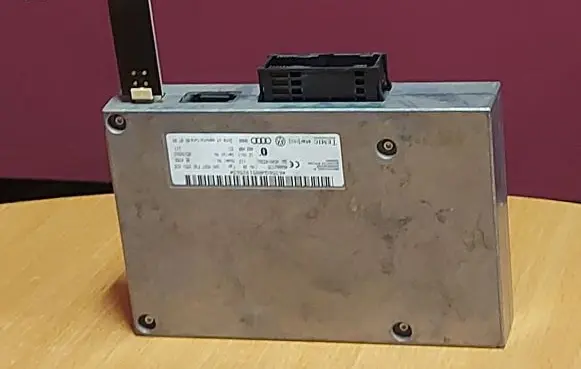 Audi A6 S6 C6 4F Bluetooth control unit module 4E0910336L 4E0862335
