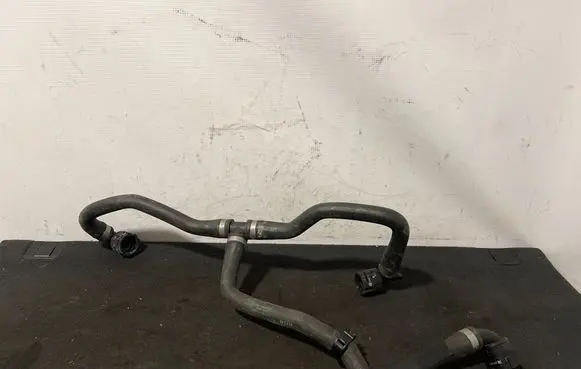 BMW M5 F90 Coolant pipe/hose 7856738