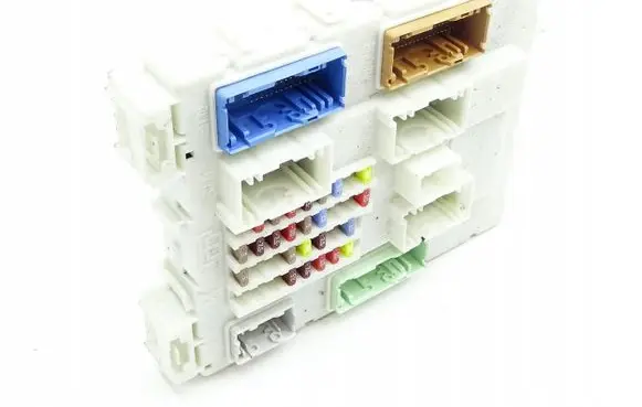 Volvo V40 Fuse module 31394963