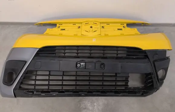 Toyota Proace Front bumper 9811847477 1591340X 9813864377