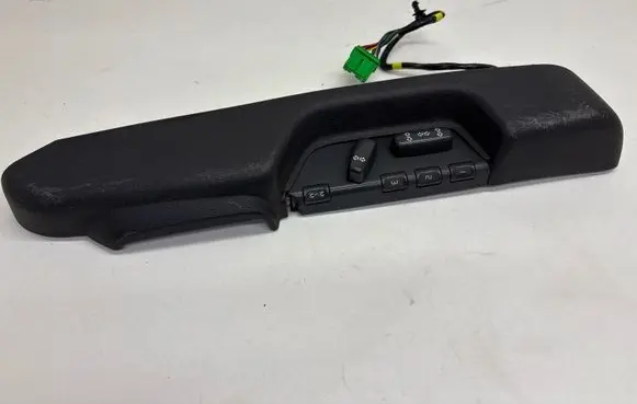 Volvo XC90 Seat control switch 9174419