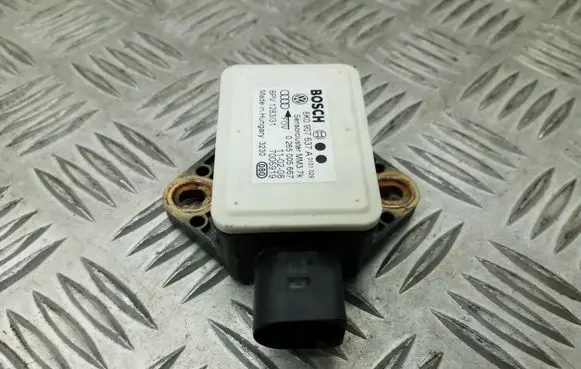 Audi A5 Sportback 8TA ESP acceleration yaw rate sensor 8K0907637