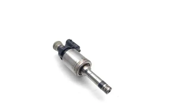 Ford Fiesta Fuel injector DM5G-9F593-AA 0261500221