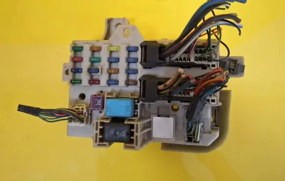Mazda 6 Fuse box set