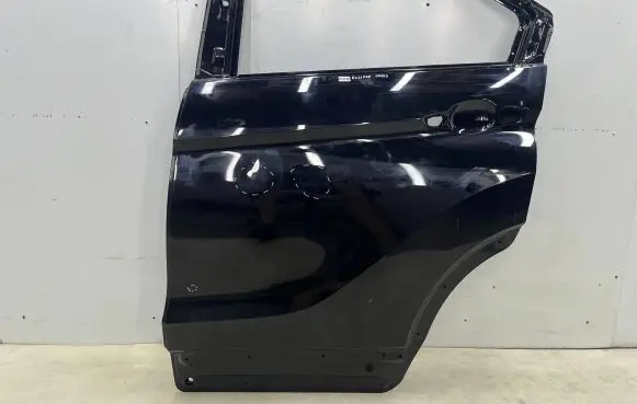 Mitsubishi Eclipse Cross Rear door