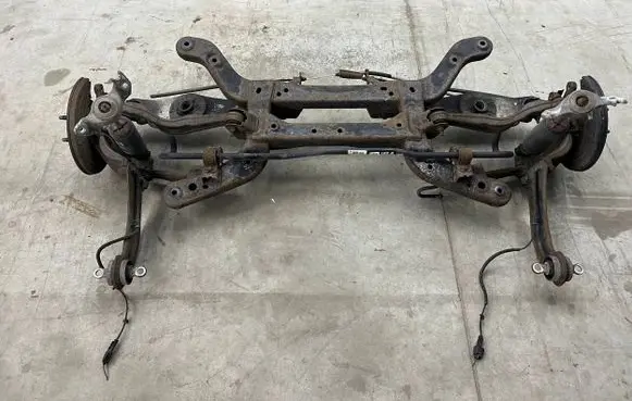 Opel Insignia A Rear axle beam 