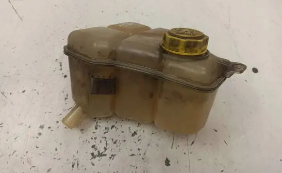 Ford Fusion Coolant expansion tank/reservoir 3S61-8K218-AB