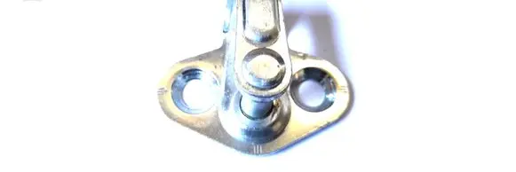 Opel Insignia A Front door lock loop/hook striker 