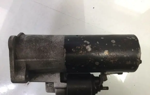 Audi A6 S6 C5 4B Starter motor 068911024H