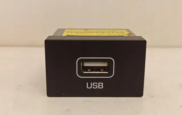 USB socket connector