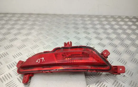 Hyundai i30 Third/center stoplight 92405G4300