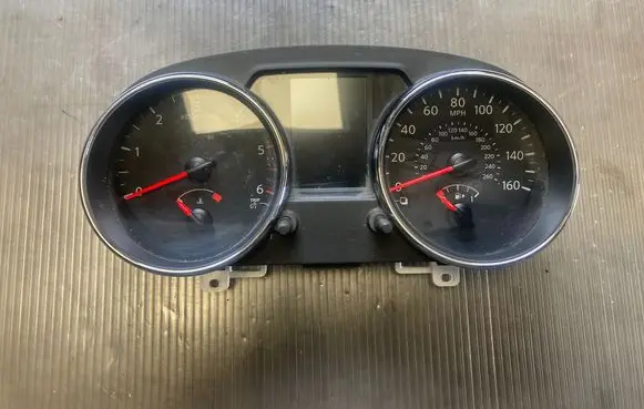 Nissan Qashqai Speedometer (instrument cluster) 24810BR41D