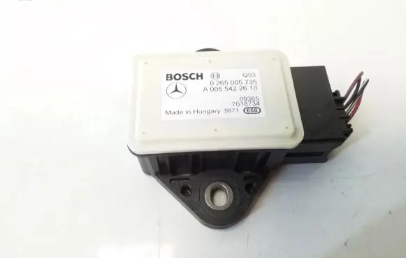 Mercedes-Benz E W212 ESP acceleration yaw rate sensor A0055422618 0265005735