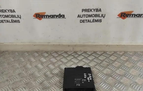 Toyota RAV 4 (XA50) Comfort/convenience module 8922142420