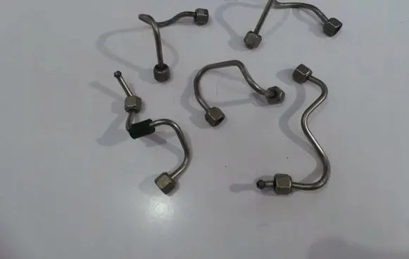 Mercedes-Benz GLA W156 X156 Fuel injector supply line/pipe 