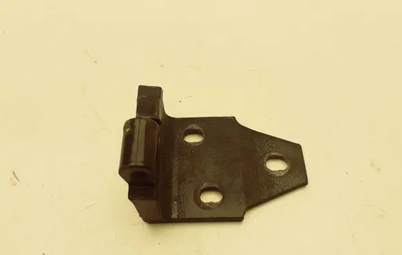Jaguar XK8 - XKR Front door upper hinge FJE3042AA