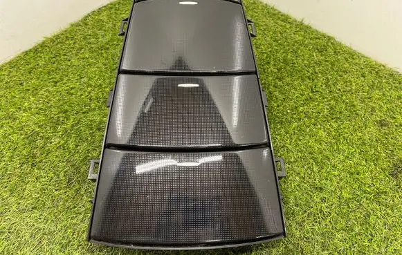 Mercedes-Benz R W251 Glove box central console 