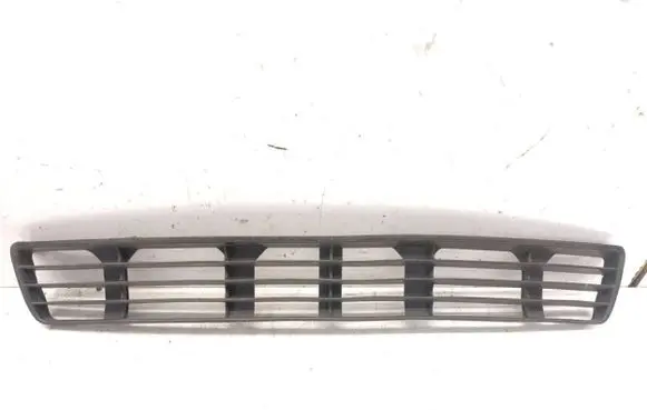 Audi A4 S4 B5 8D Front bumper lower grill 8D0807683