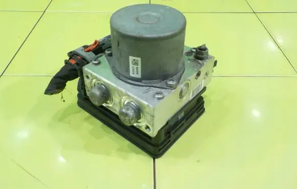 Skoda Rapid (NH) ABS Pump 54086975D